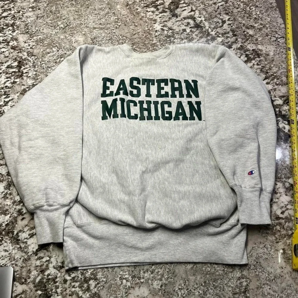 Vintage 1990s Eastern Michigan Eagles champion reverse weave sweatshirt XL